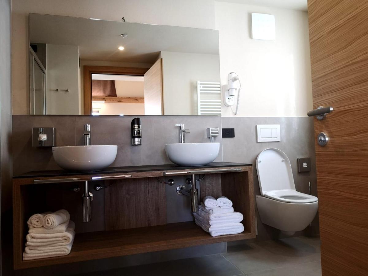 Garni Al Silvestri Vei Hotel ลีวินโญ ภายนอก รูปภาพ