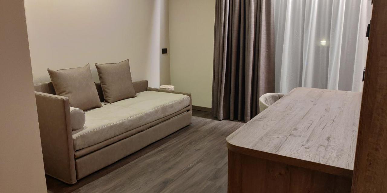 Garni Al Silvestri Vei Hotel ลีวินโญ ภายนอก รูปภาพ