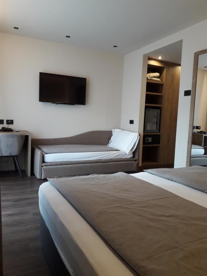 Garni Al Silvestri Vei Hotel ลีวินโญ ภายนอก รูปภาพ